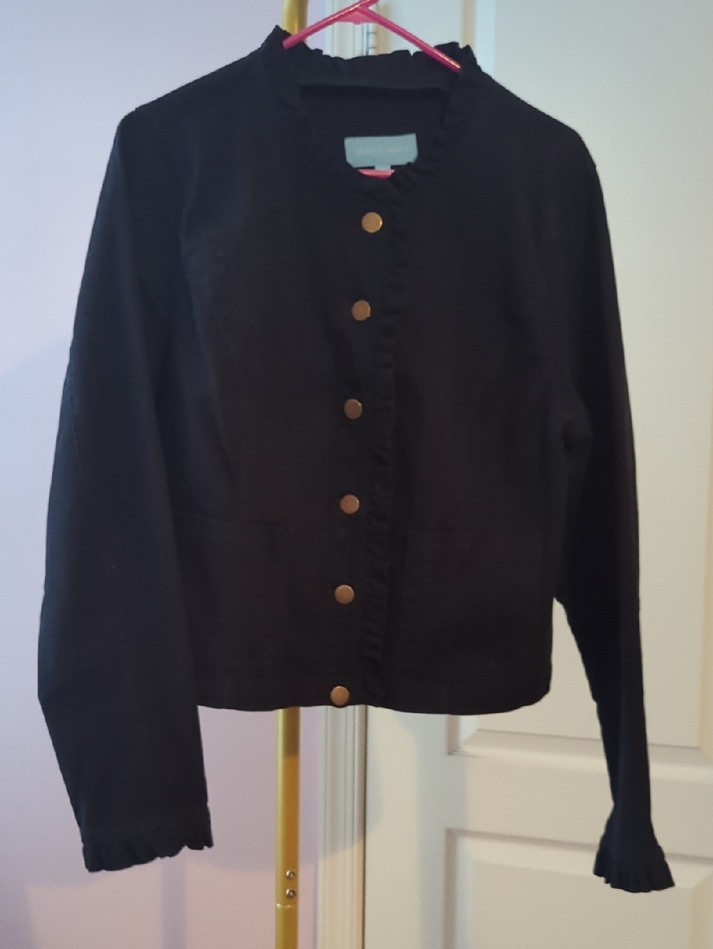 Draper James Black Button-Front Ruffle-Trim Jean Jacket